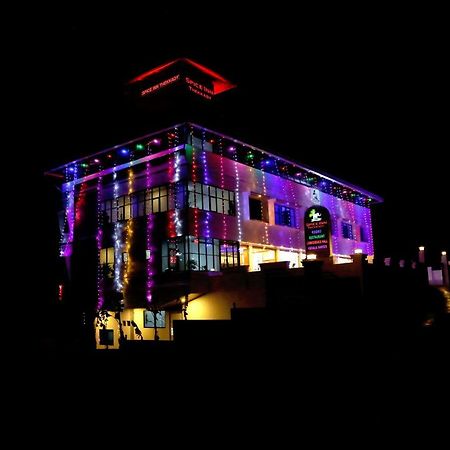 Spice Inn Kumily Экстерьер фото