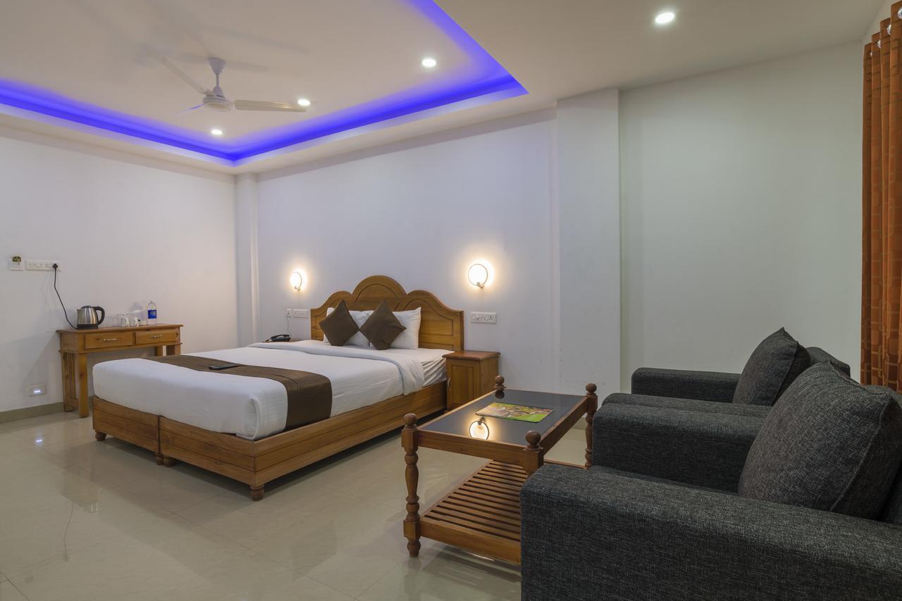 Spice Inn Kumily Экстерьер фото