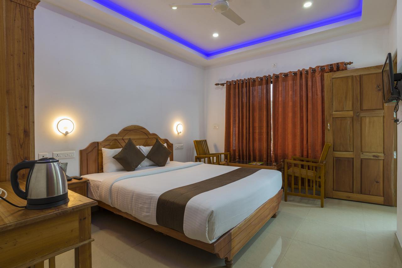 Spice Inn Kumily Экстерьер фото