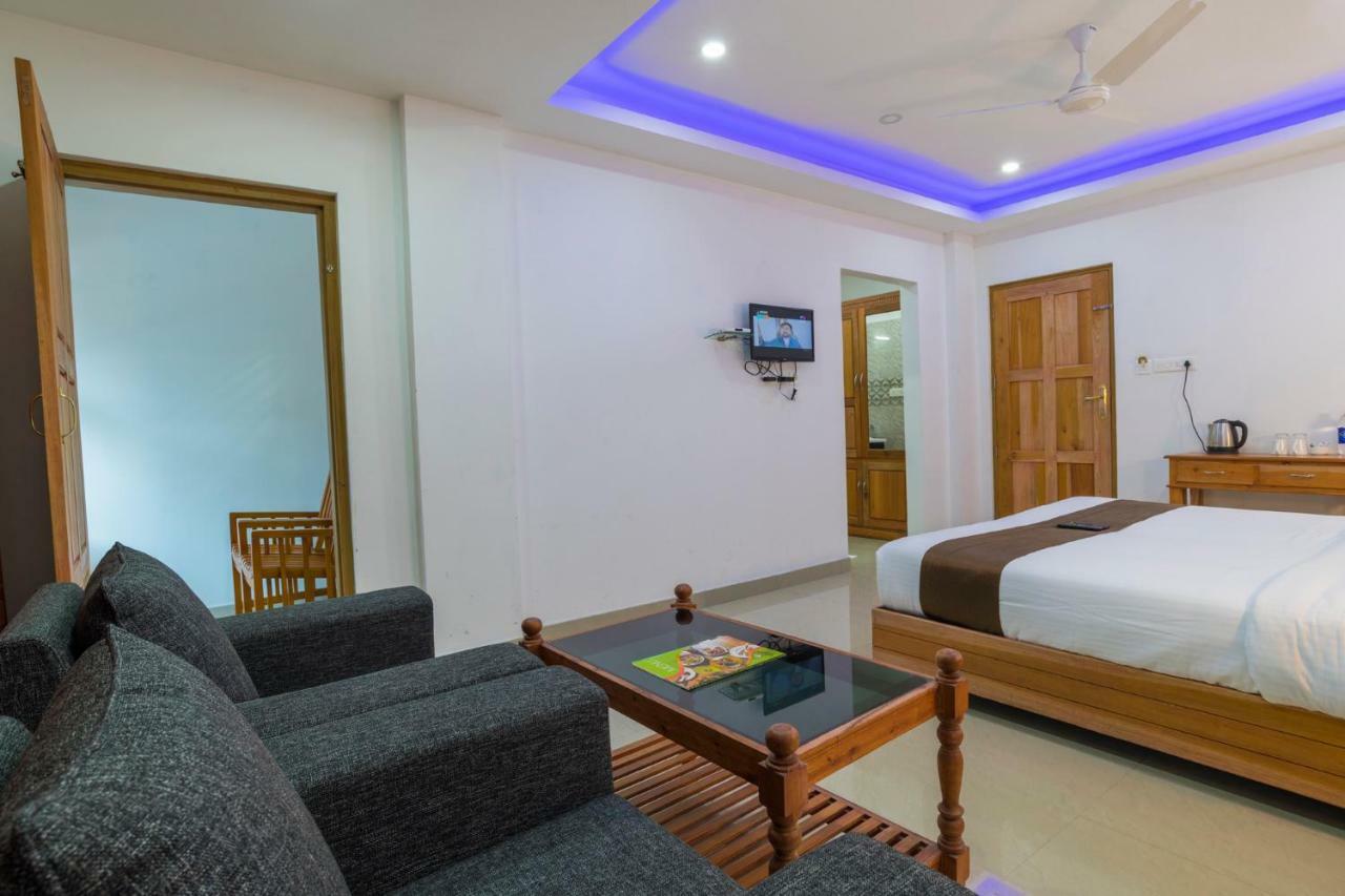 Spice Inn Kumily Экстерьер фото